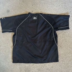 Mizuno shirt